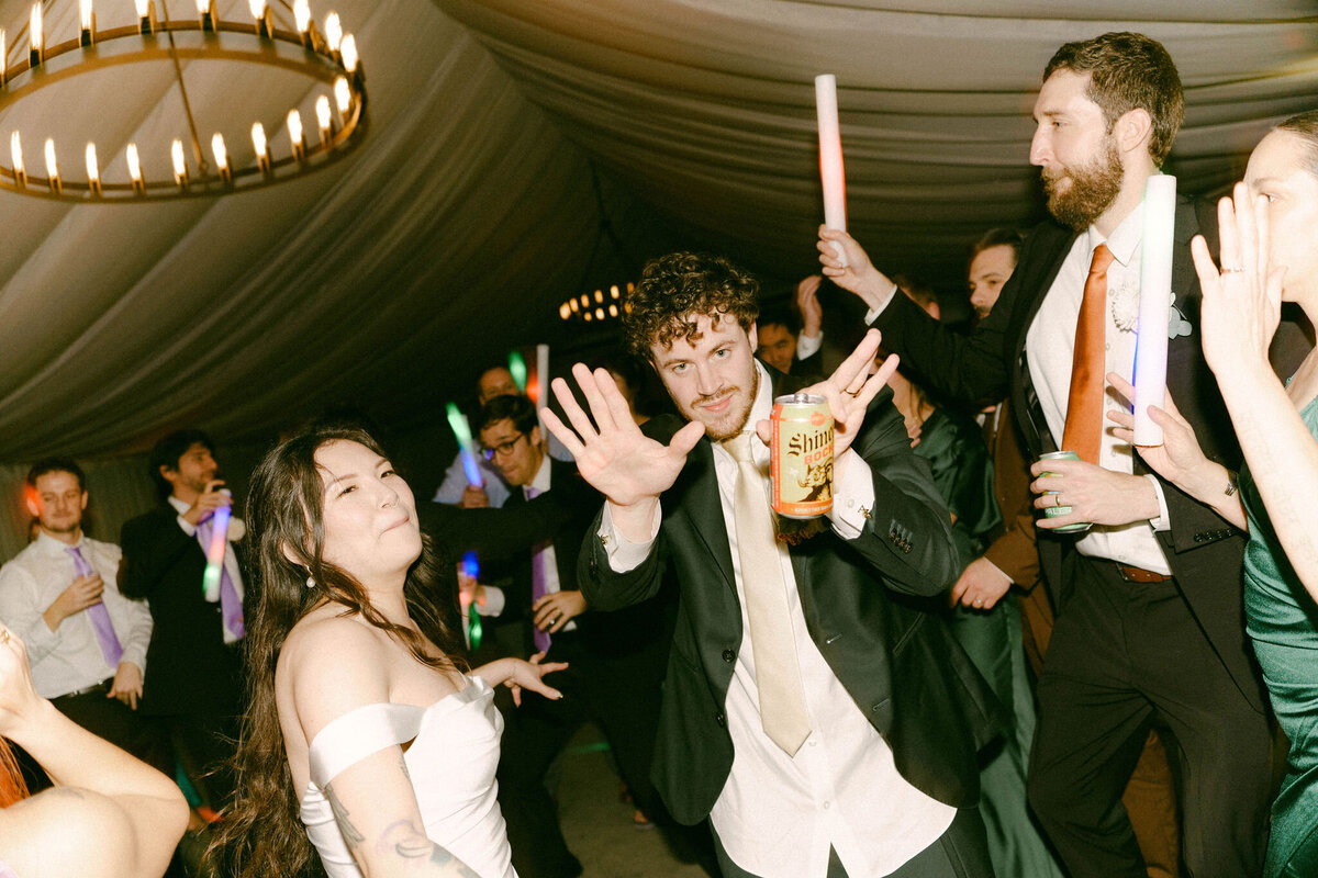 Lindsey&AlexWeddingPhotos_Film_AustinWeddingPhotographer_HereafterFilms_-110