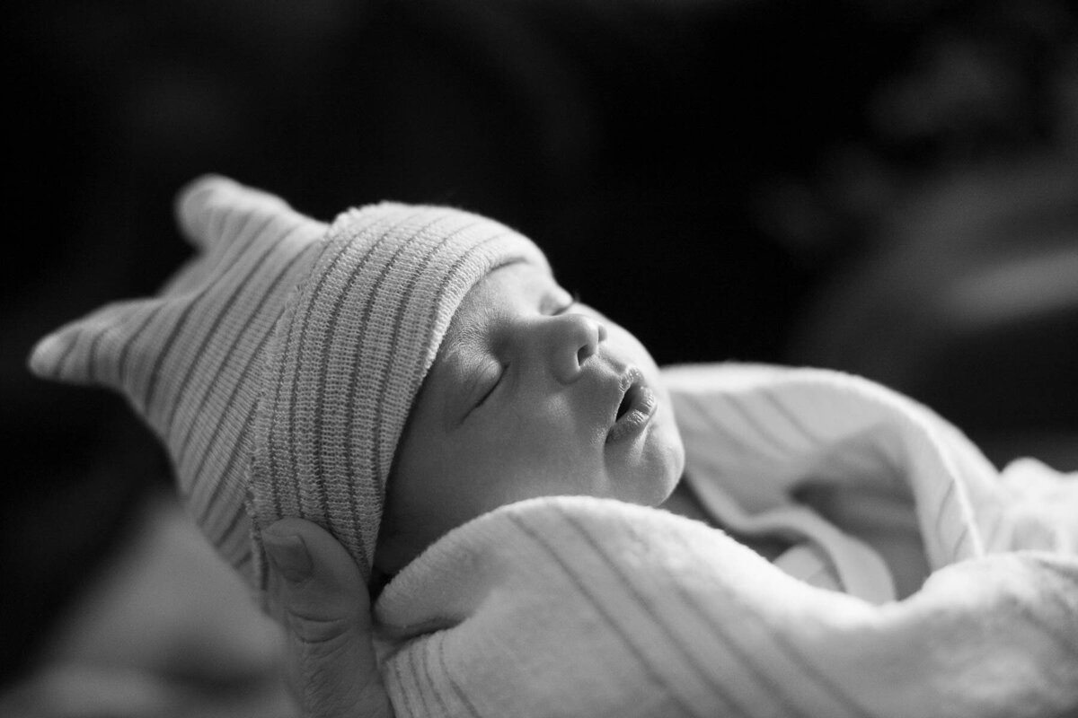 Best-Atlanta-Newborn-Photographer-001