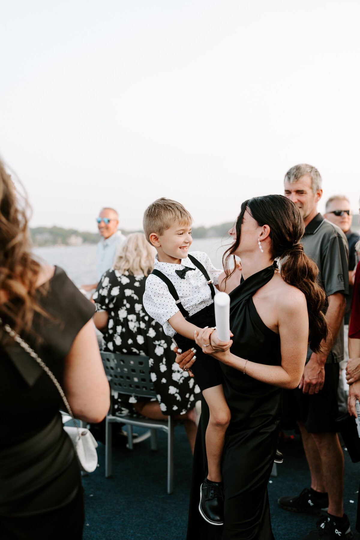 abby-parker-lake-minnetonka-wedding-95