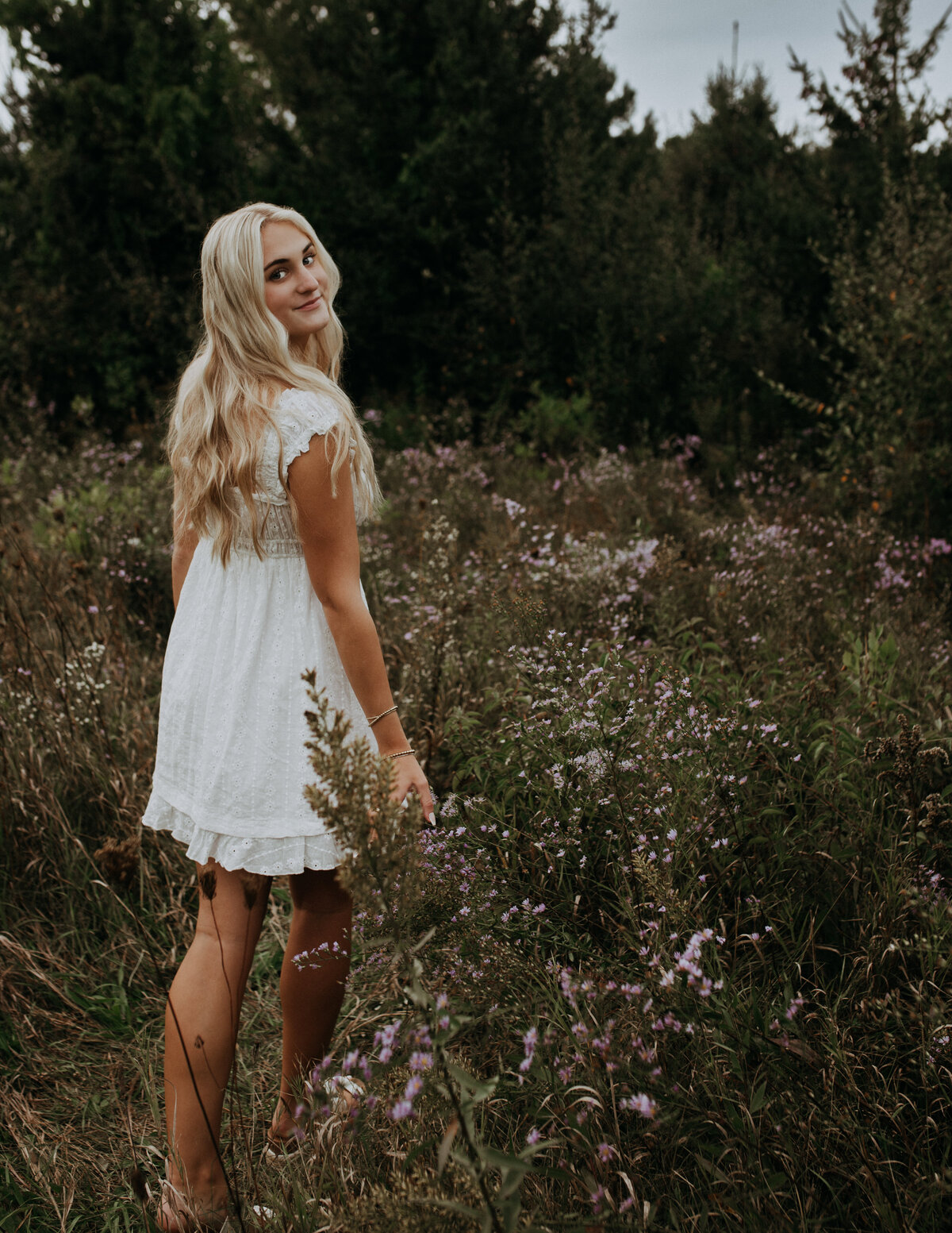 Brighton-michigan-senior-portrait-photographer-anadalai-photography
