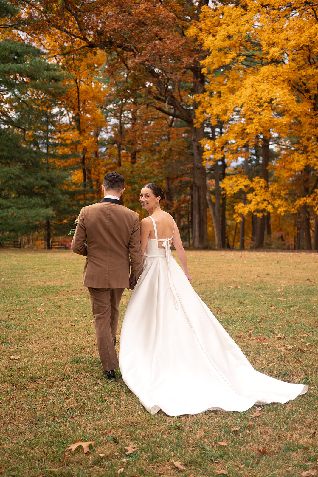 7-couple-walking-fall-wedding-hudson-valley-new-york