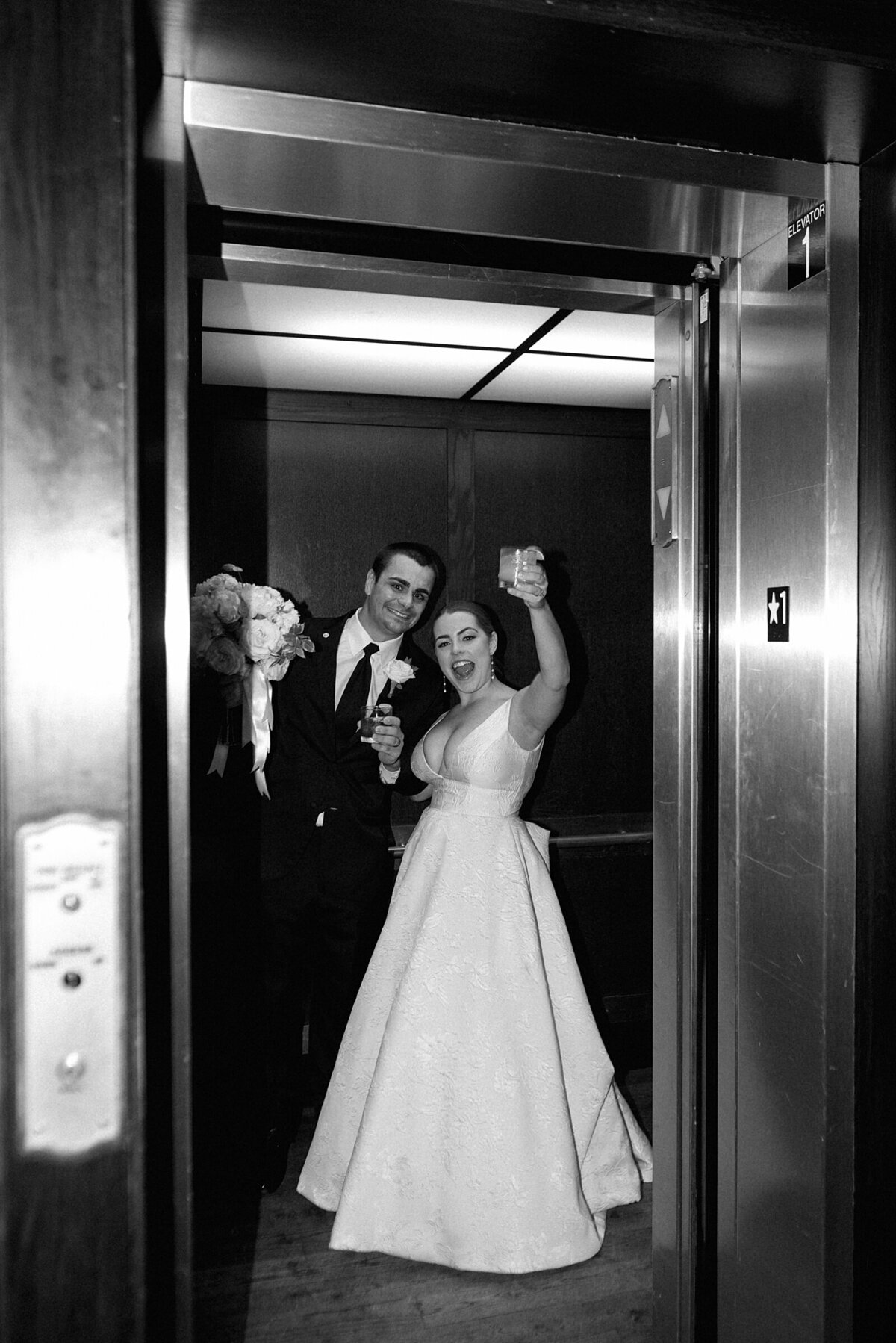 Oxford-Exchange-Tampa-Florida-Wedding_0064