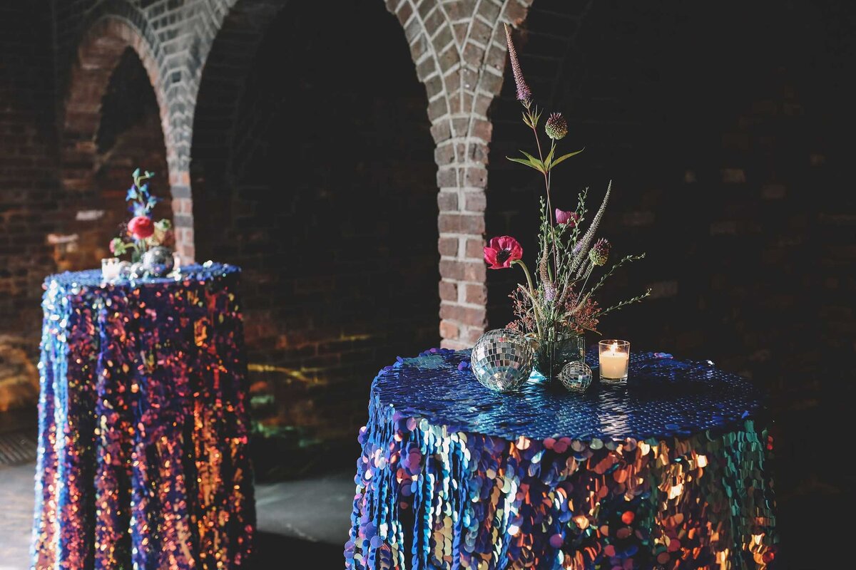 jaclyn-fisher-events-planning-colorful-summer-garden-wedding-in-nyc-150
