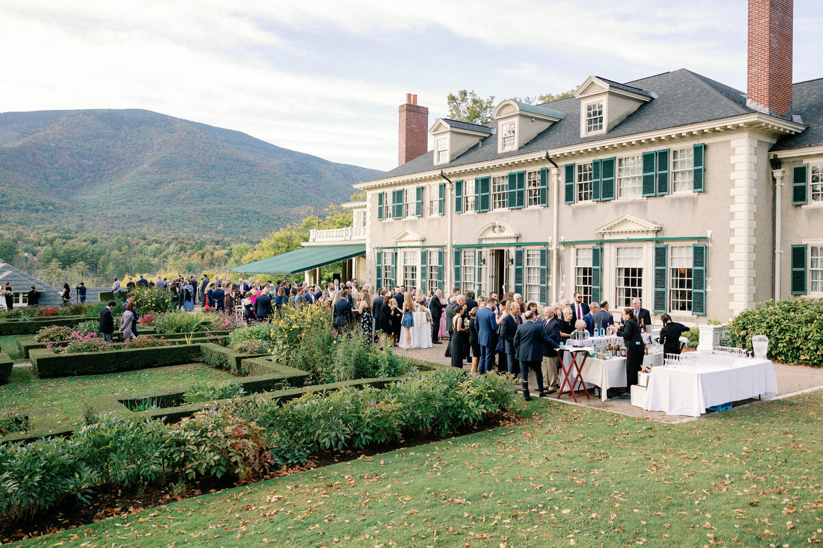 Hildene Vermont Wedding Photographer Cocktails