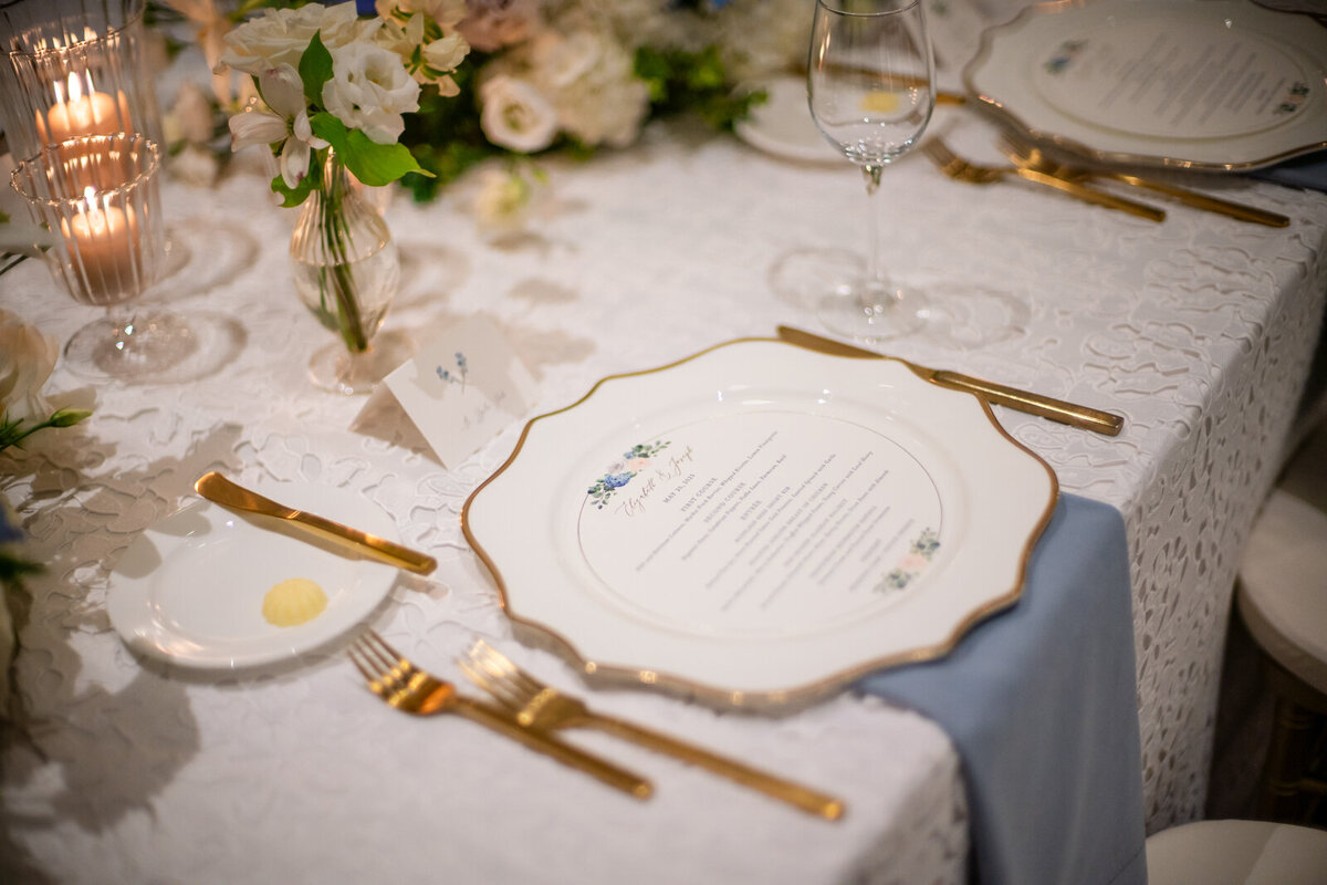 Grand Rapids Wedding Photographer JW Marriott687