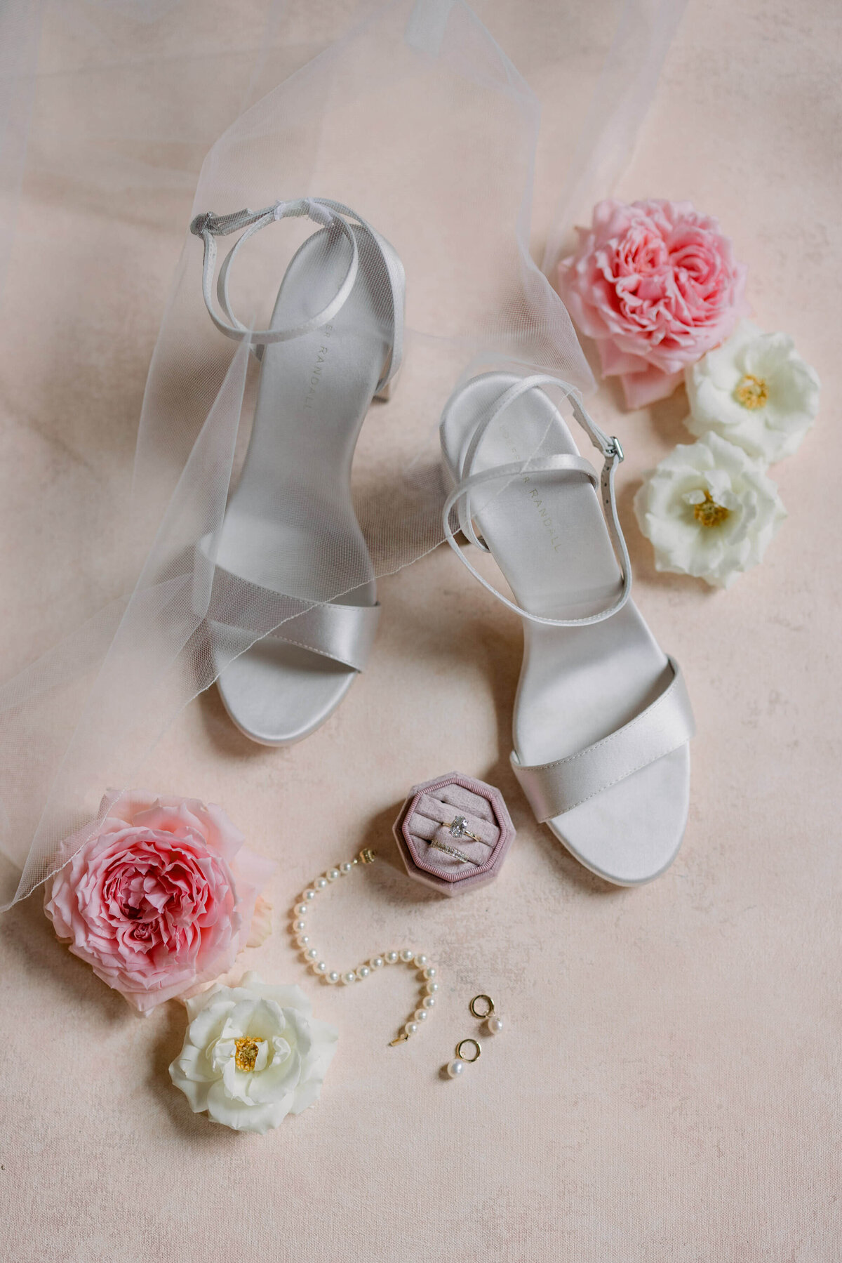 Sleepy_Hollow_Country_Club_Wedding_006