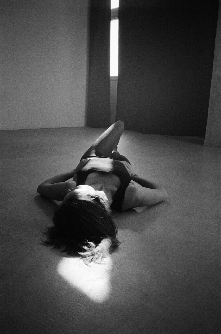 Studio Photographer 73
