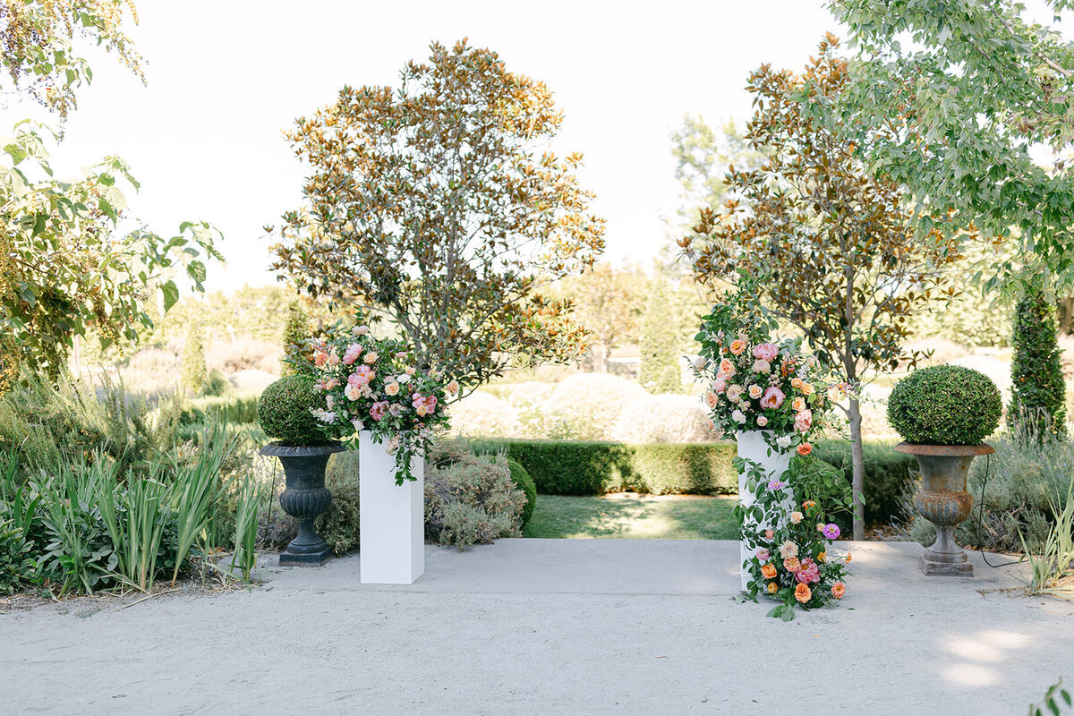 ceremony flowers park winters wedding