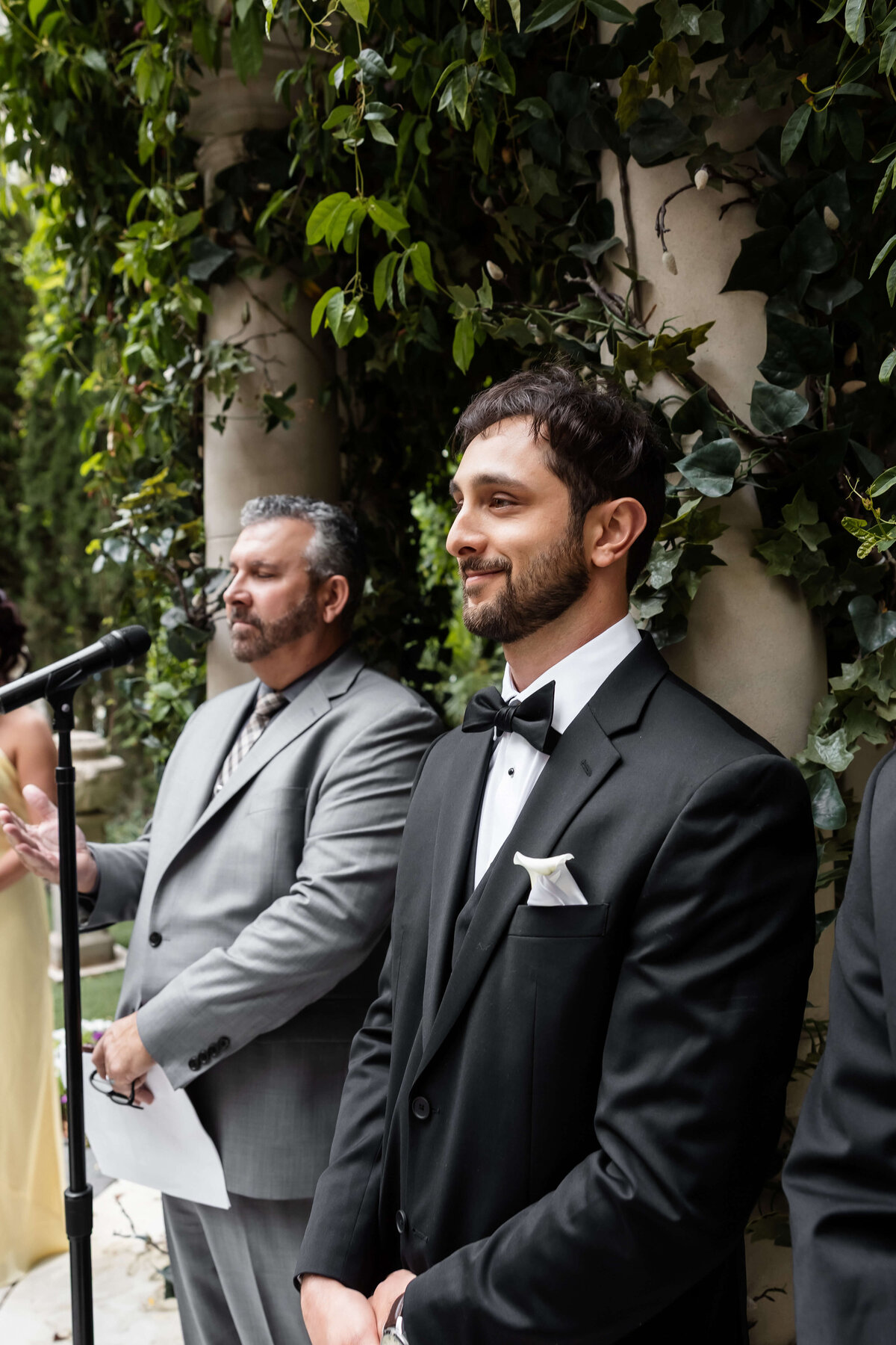 18_riskyexposure_maddie-noah_las-vegas-elopement-photography