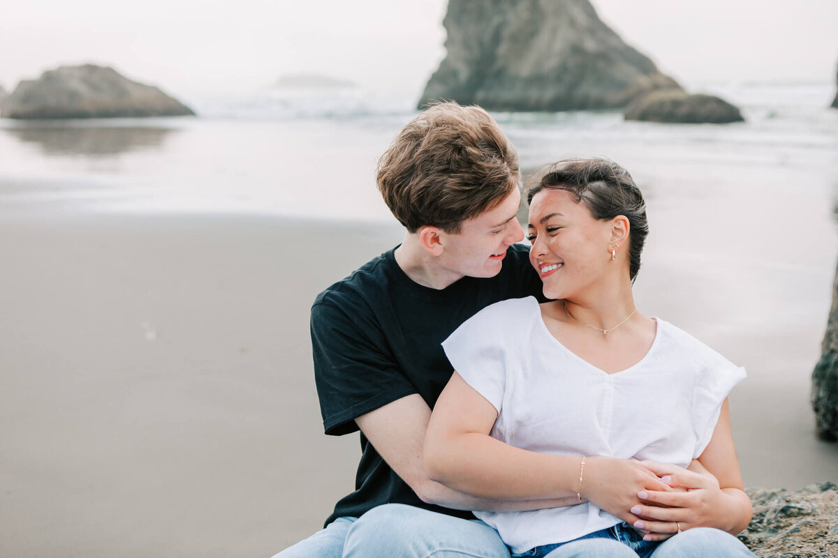Albany-Oregon-Couples-Photographer-58