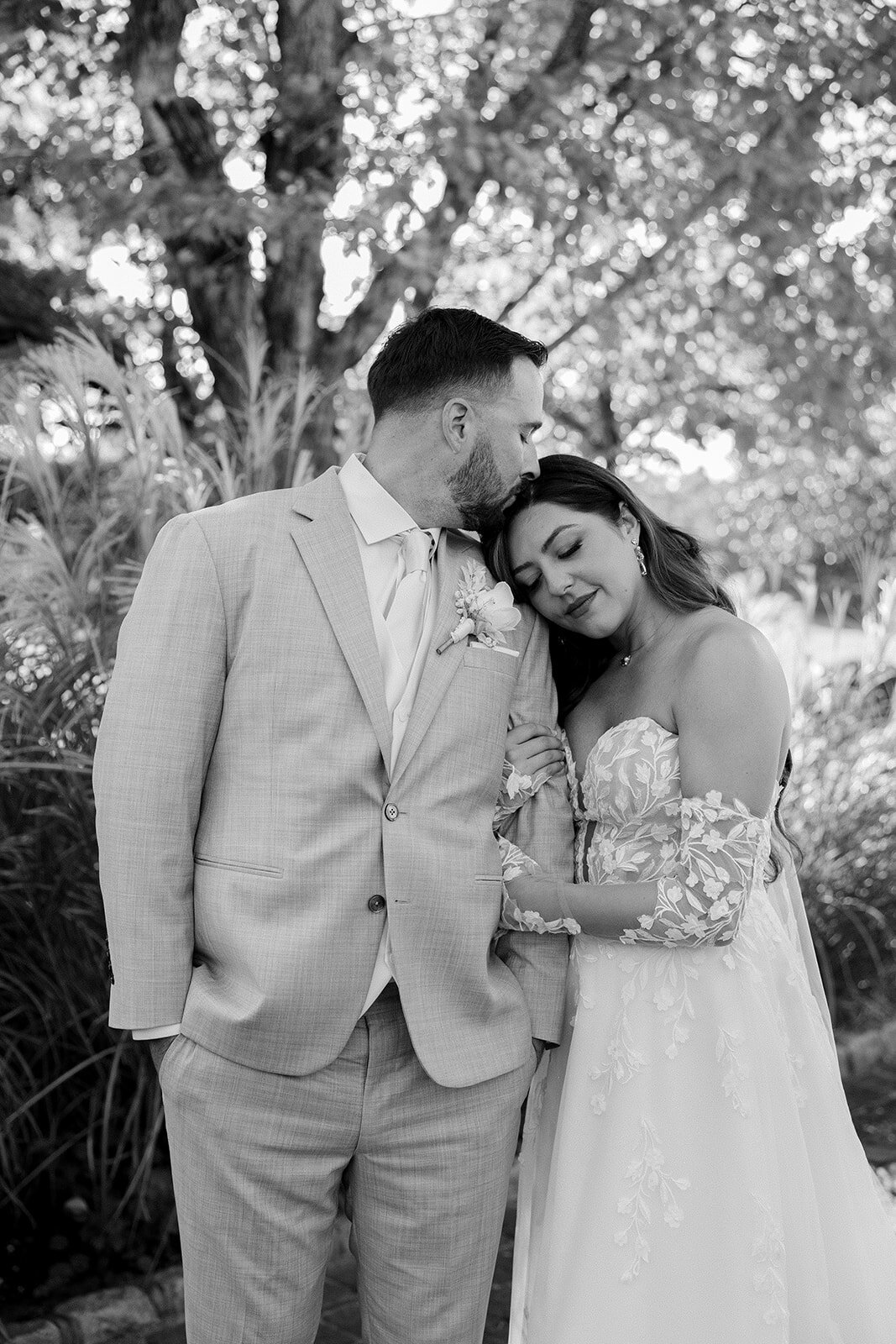 Vanessa_Brendan_LBI_Wedding_Sneak_Peeks-48