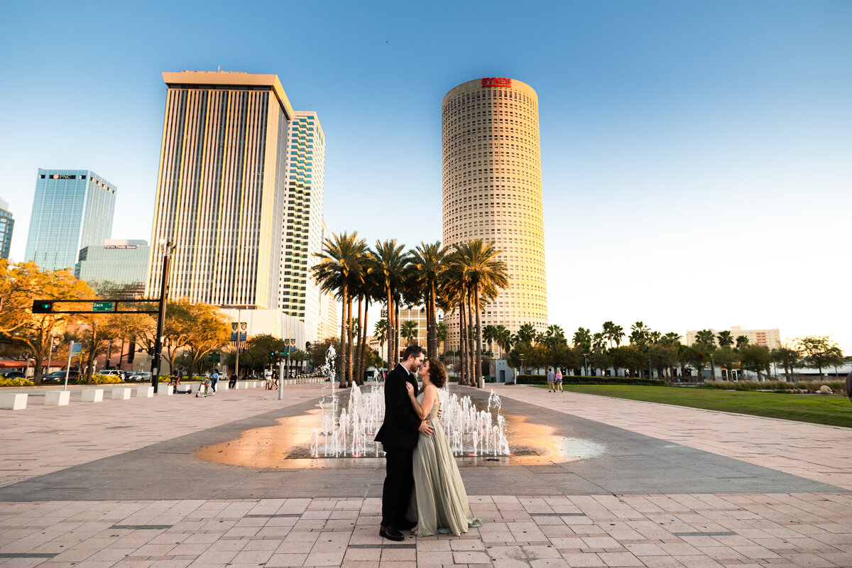 downtown tampa engagement session-1