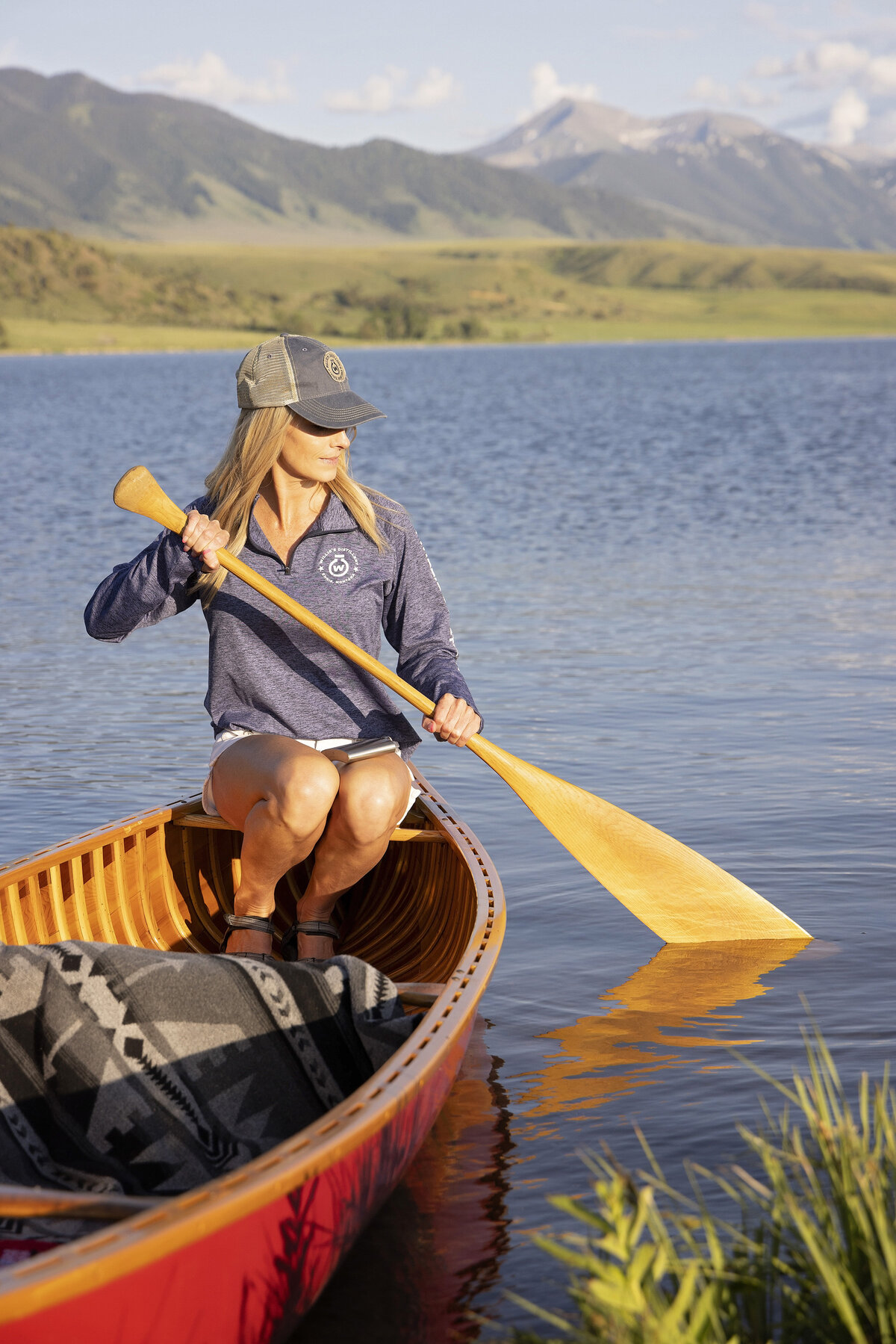 Shanna-Mae-Photography-Montana-Photographer-Business-Lifestyle-Willies-Distillery001