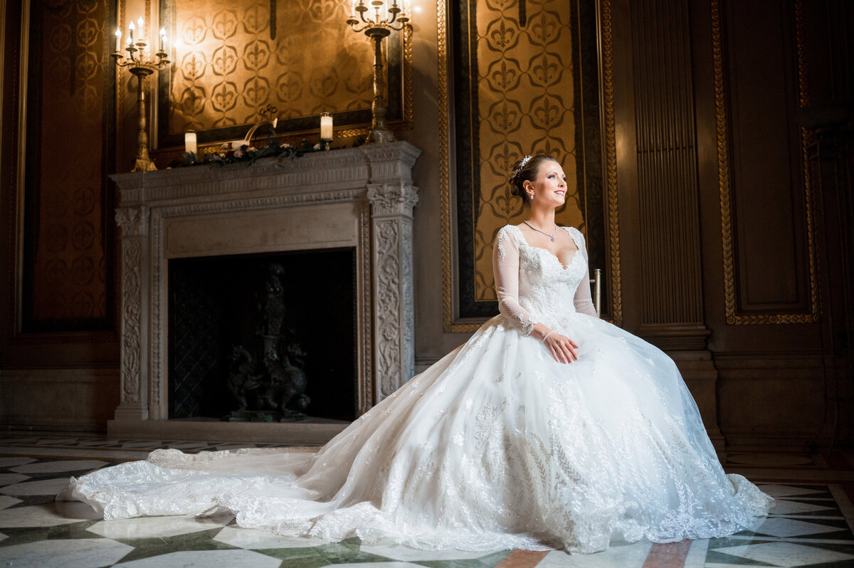carnegie museum bride in founders room