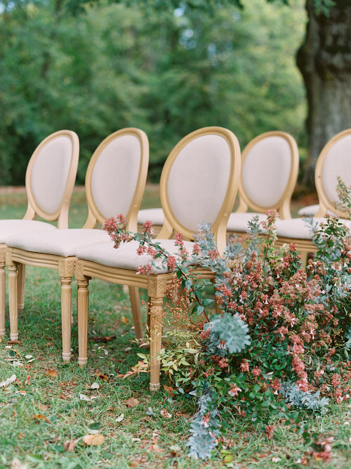 chateau-bouthonvilliers-wedding-paris-wedding-photographer-mackenzie-reiter-photography-64