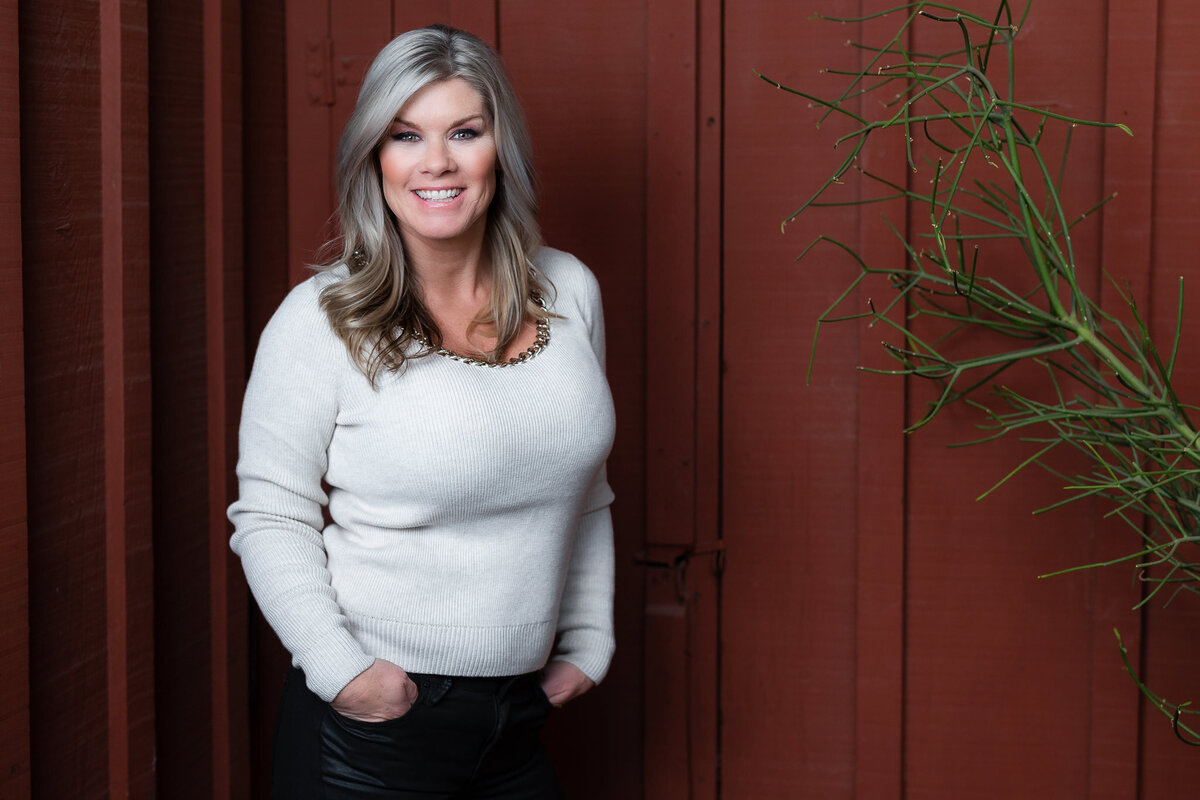 Shannon_Branding_Headshots_2020-160