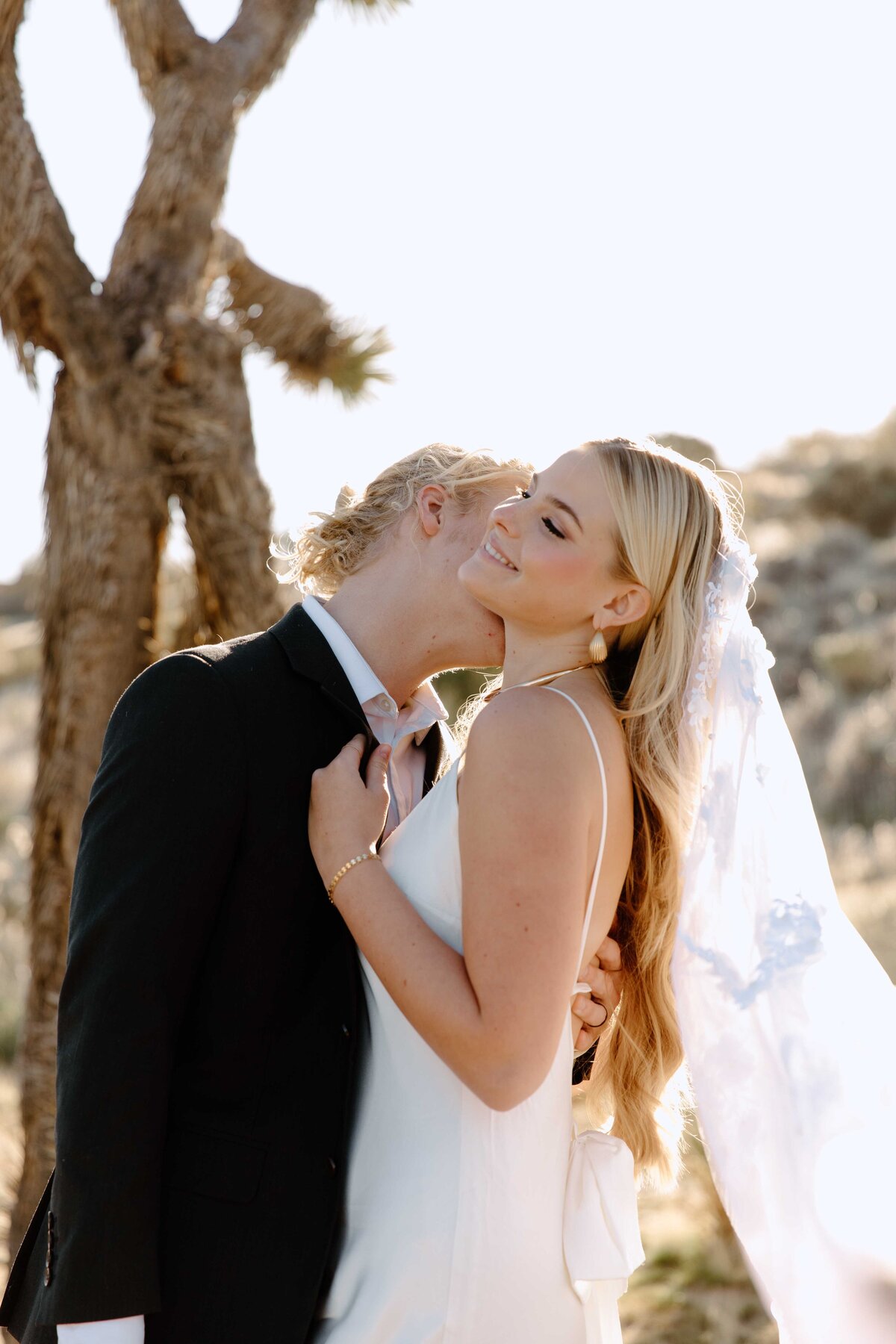 Elegant-Joshua-Tree-Elopement_0758