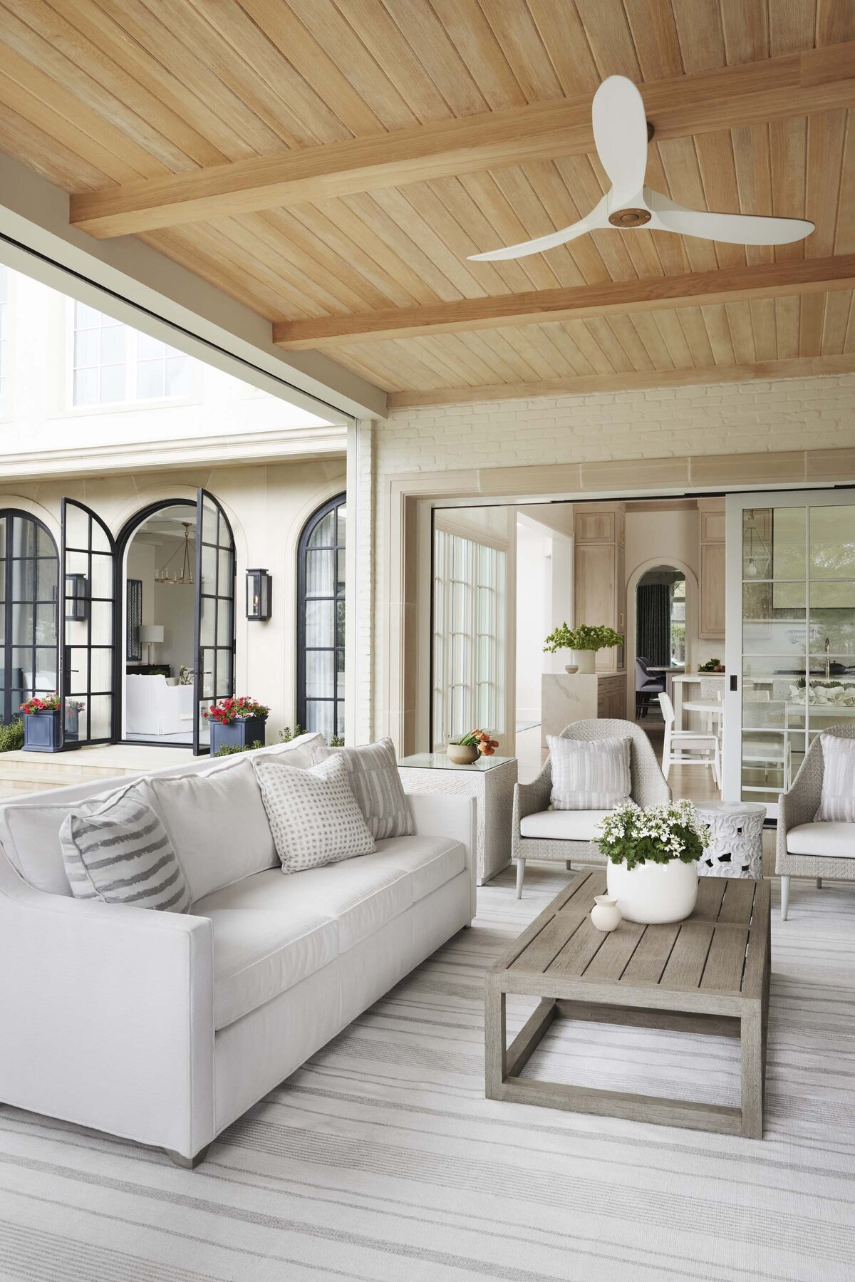 WENTWOOD_PATIO