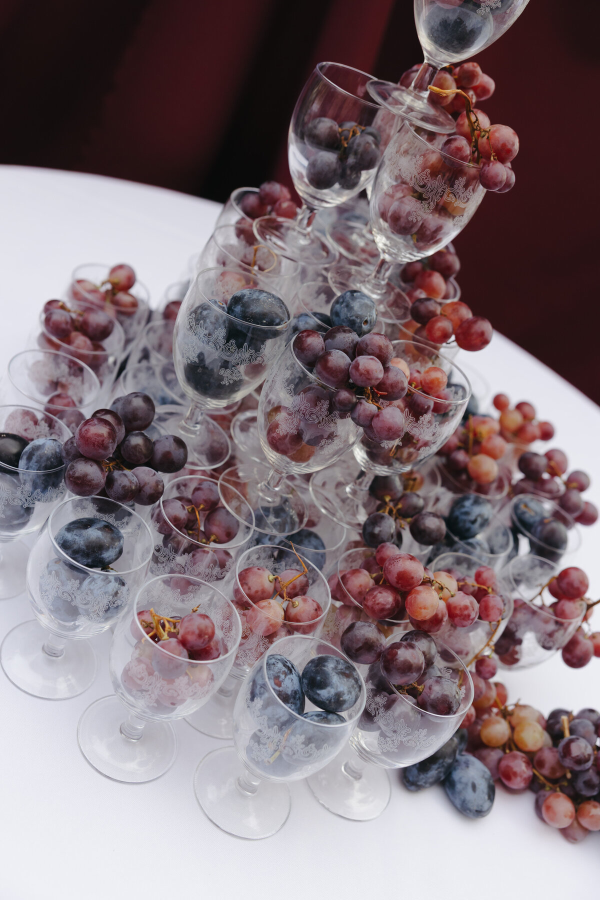 Cacie_Carroll@CacieCarrollPhotography_KriziaandNick_WeddingDayatVillaDurazzo_SantaMargheritaItaly-674