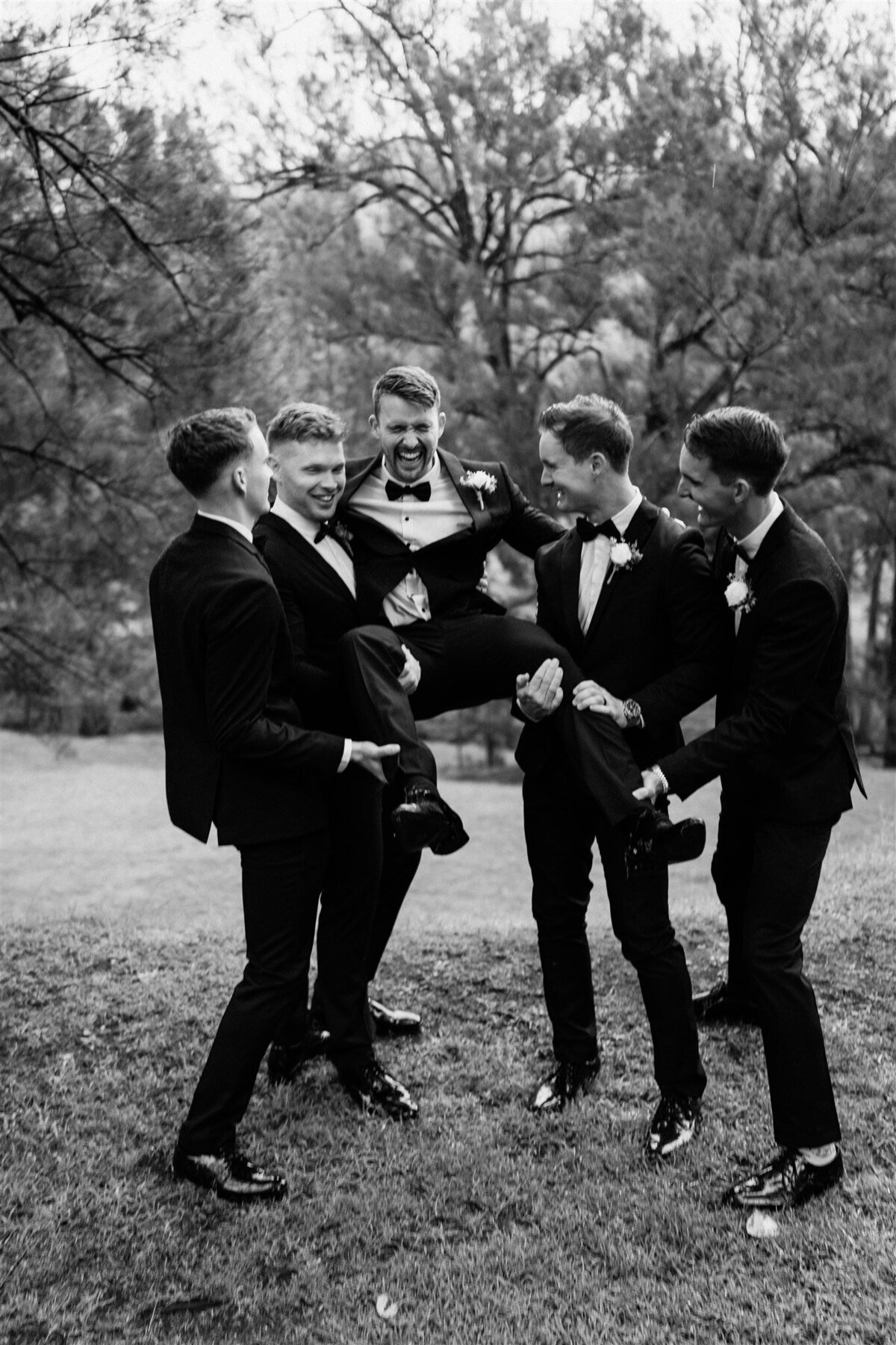 Capture unforgettable memories with a heartwarming wedding photoshoot surrounded by cherished friends.