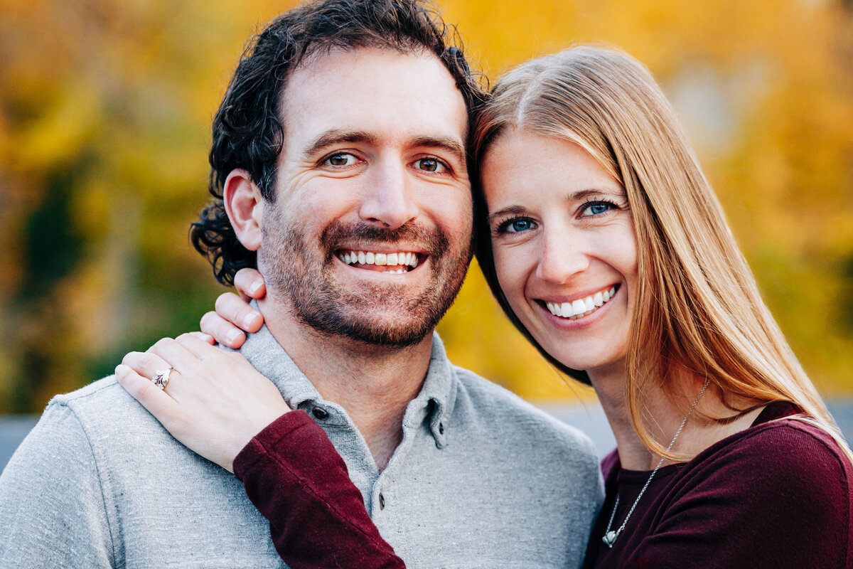 Close up couples portrait in the fall in Missoula