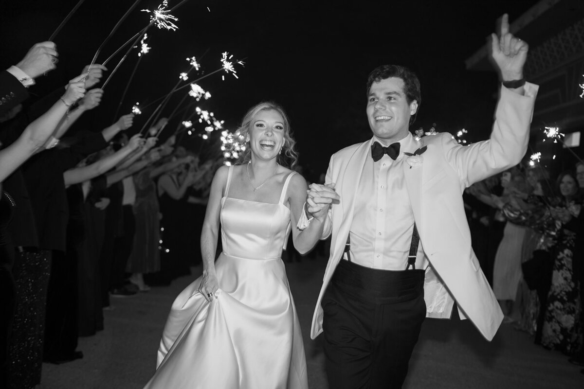 Classy Black Tie Wedding Dallas Hope Gray Photo 29