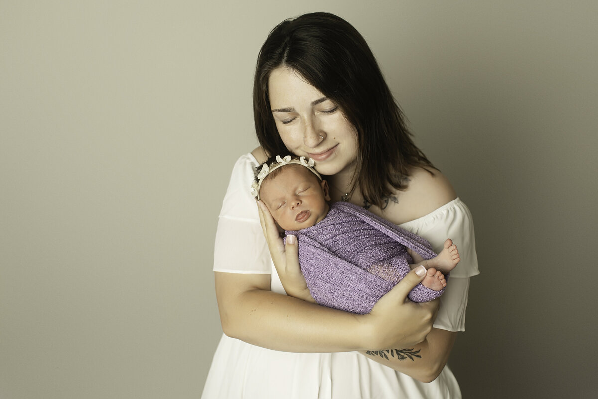 DFW-newborn-photographer-chunky-monkey-34