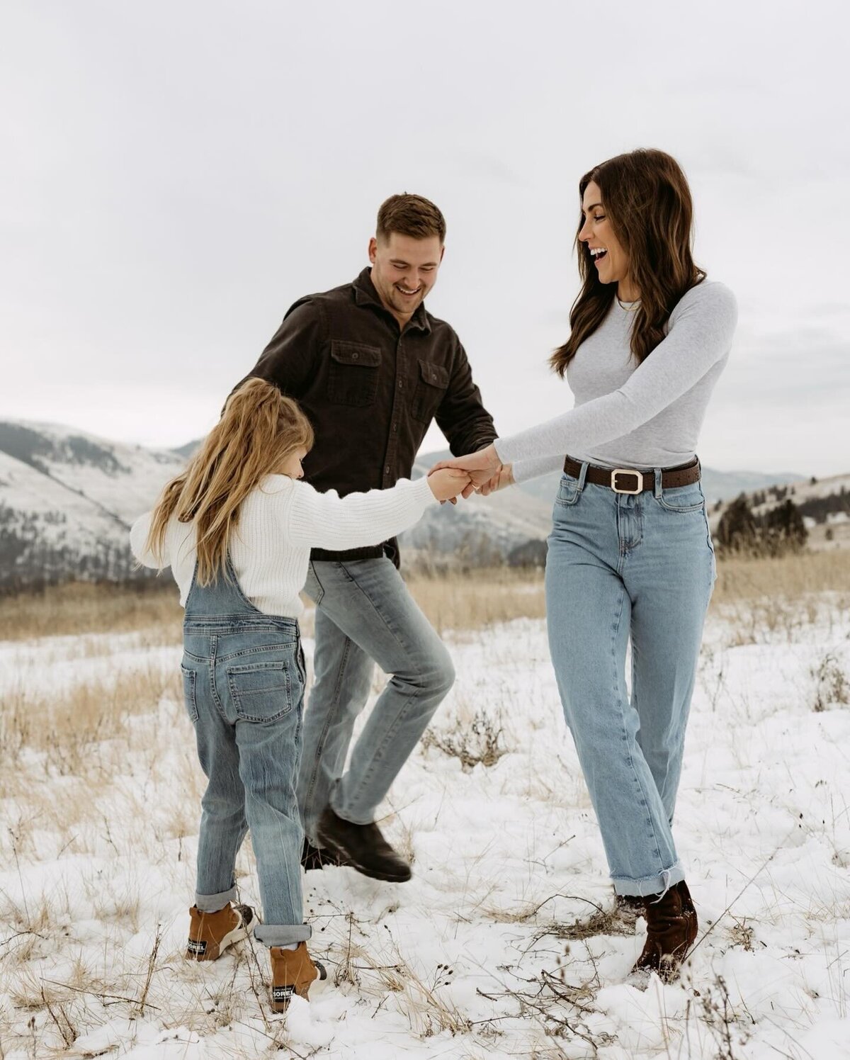 421932011_1061389685081265_8996101468265620885_n