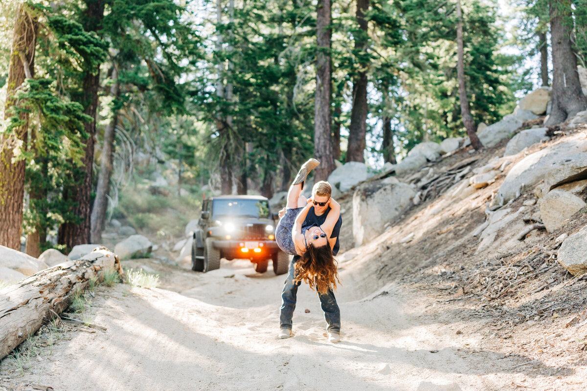 Engagement photos in a jeep along the famous Tahoe Rim Trail
