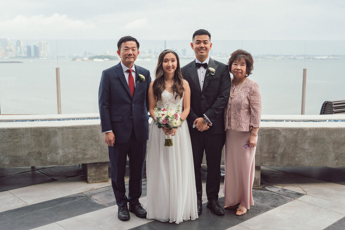 240804-Gloria&Andy-HudsonHouse-Wedding-JerseyCity-NJ-Previews-Web-74