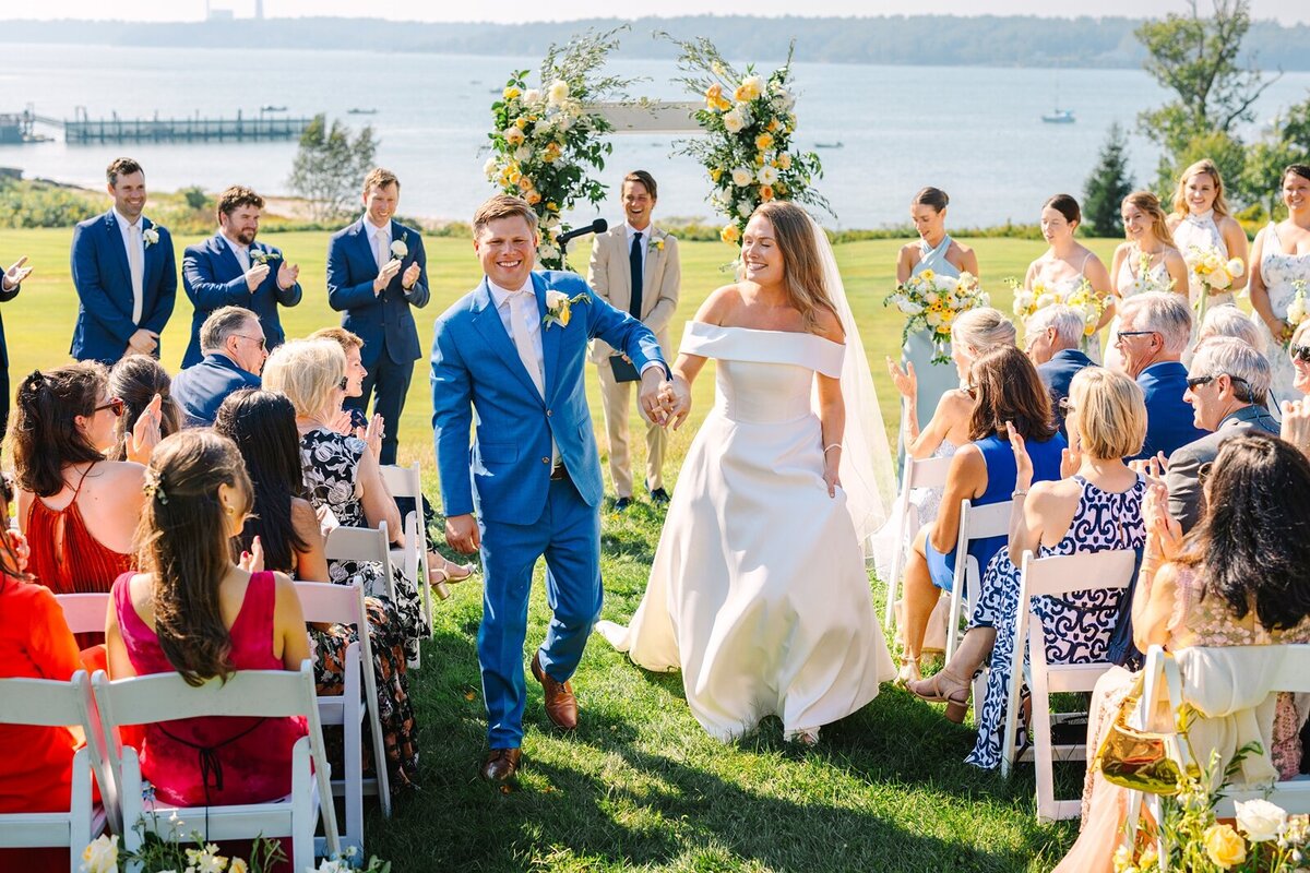 Cheery_Yellow_Blue_Seaside_Island_Maine_Wedding_Chebeague_Island_Inn_0067