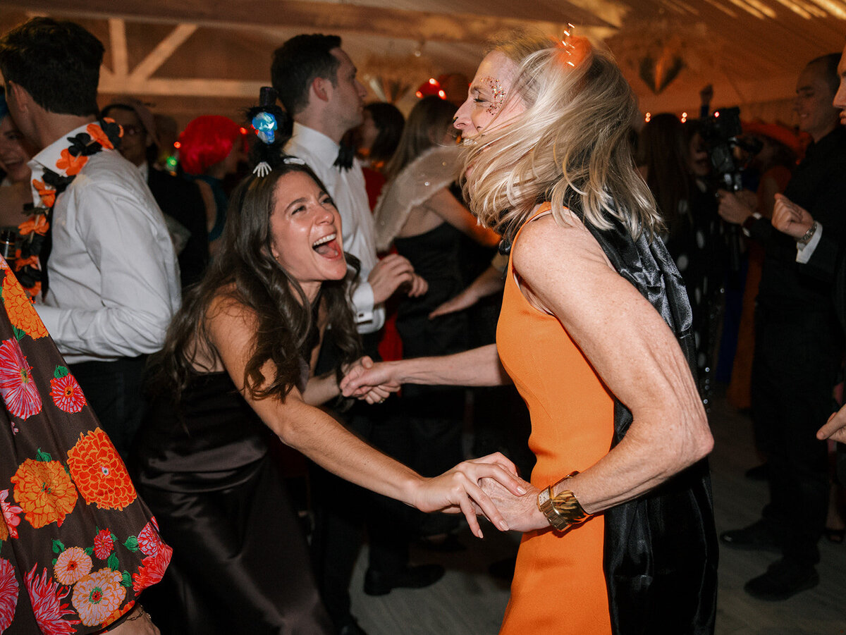 jessie-ben-wedding-dancing-213