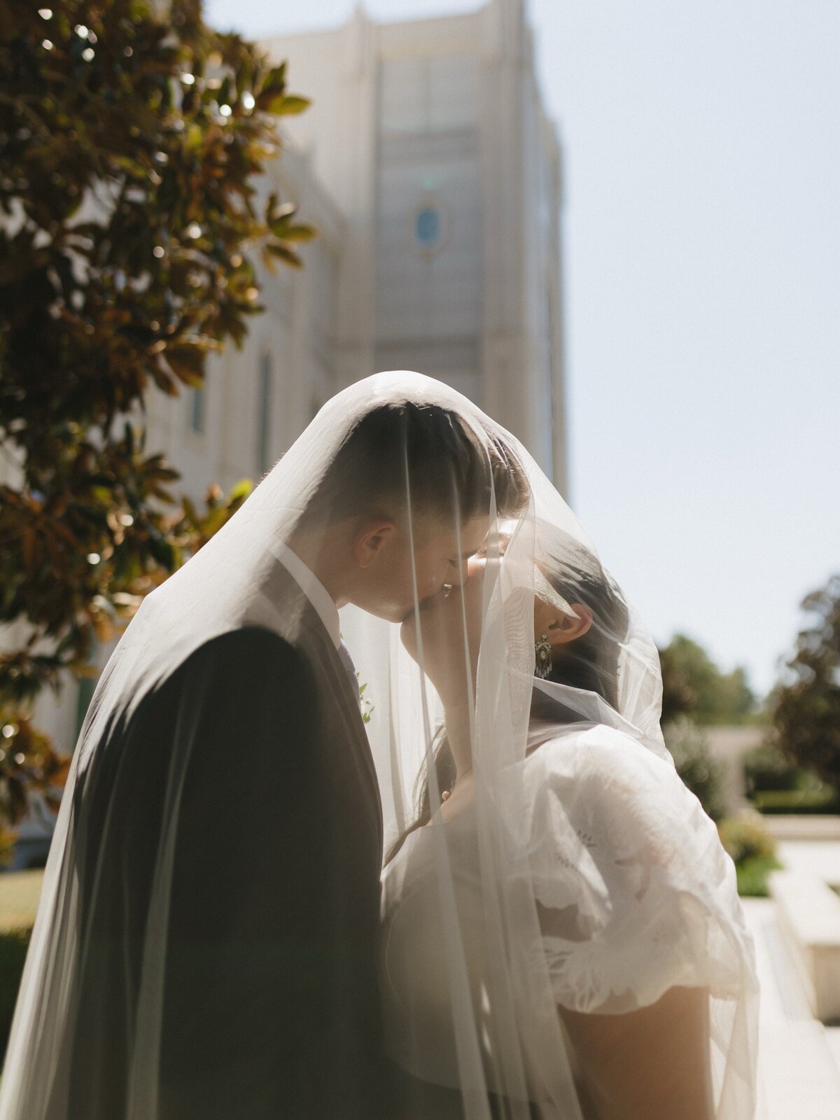 9C03C69A-A150-4AC3-AFF3-09302C0AD2B7-min