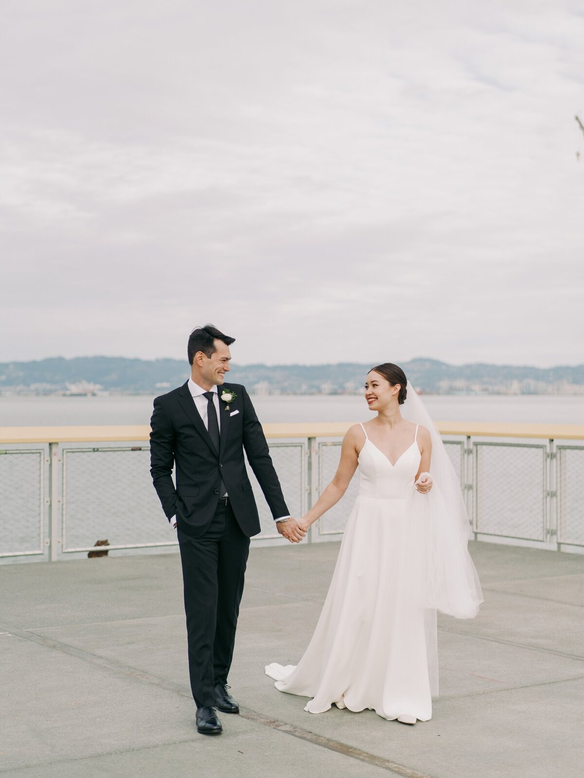 JuliannaWillSanFranciscoChaseCenterWeddingCassieValentePhotography0086