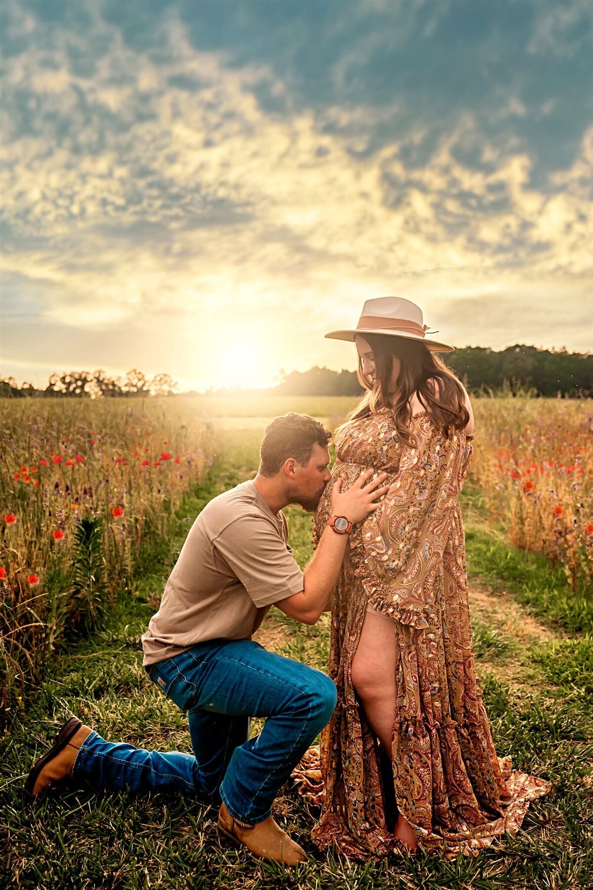 Golden Clover Photography - Flower Field Maternity Shoot-19 copy_websize