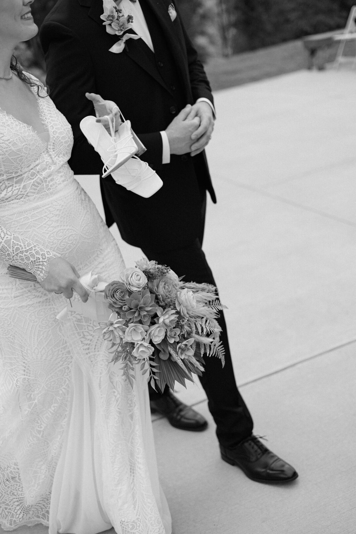 70s Aesthetic Wedding -  Stacey Vandas Photography -_-61