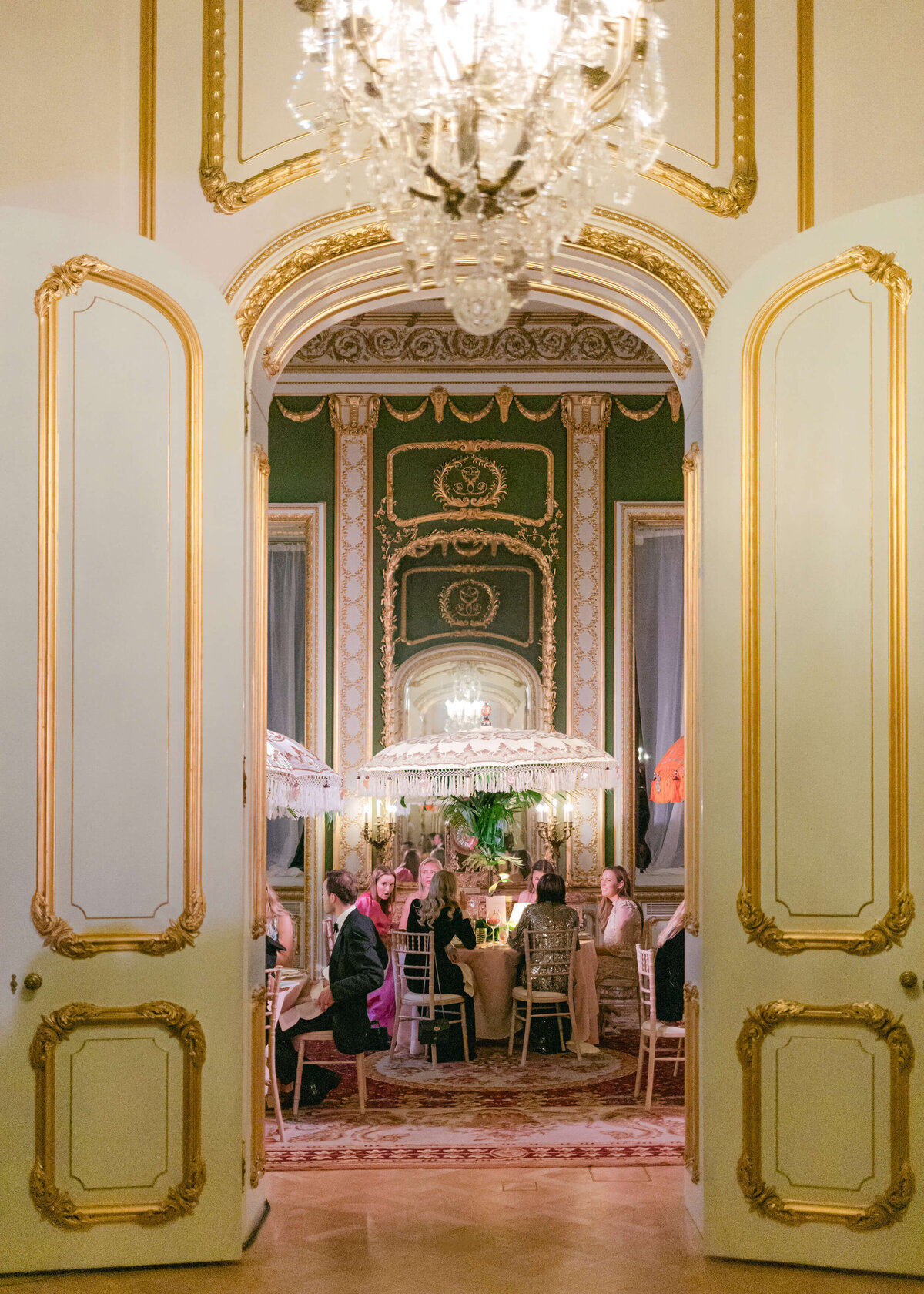 chloe-winstanley-events-lancaster-house-dining-room