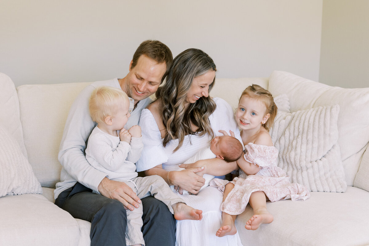Phoenix_Arizona_Newborn_Photographer-6