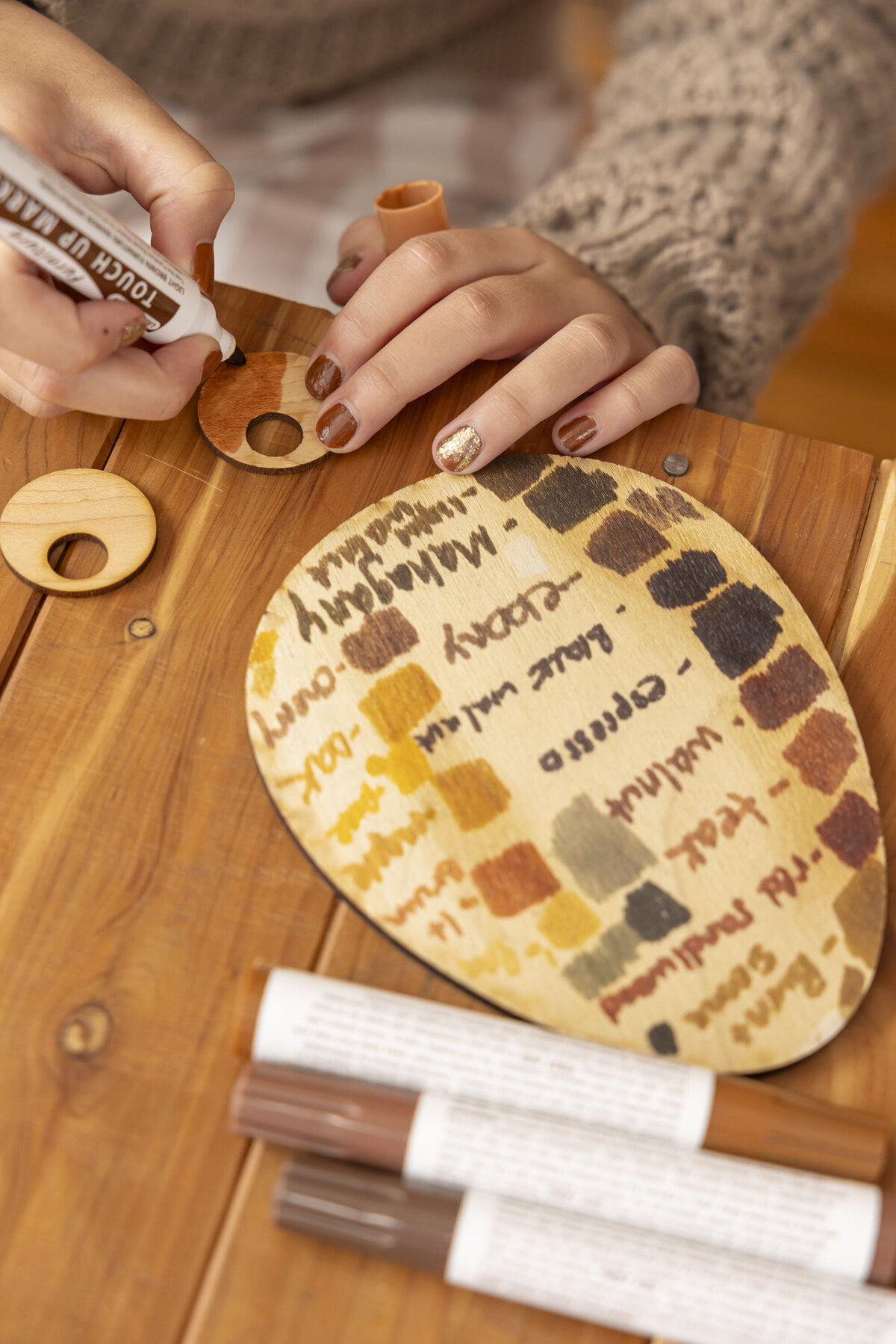 Sawdust-and-stain-nky-personal-branding-Jennifer Blackburn-your-brand-compass-2598