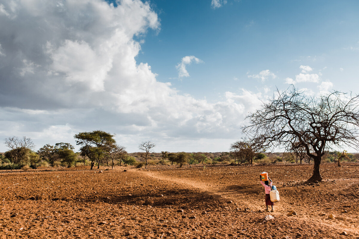 Travel Photography - Tanzania - Water-gatherer