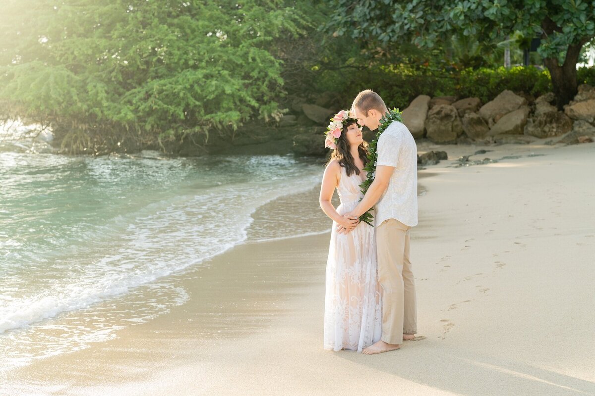 Romantic Oahu Couples Portraits