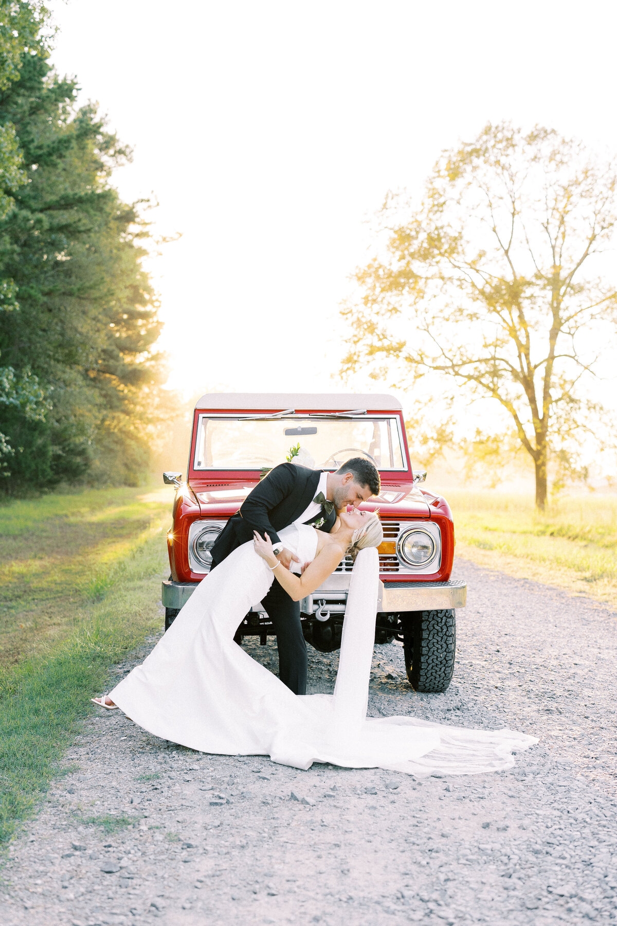 whitewedding_bride&groom140