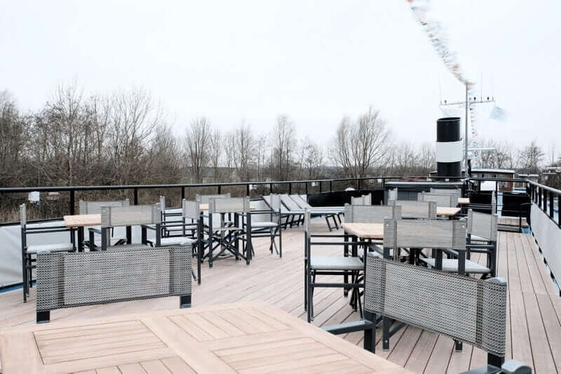 Magnifique_3_exterior_deck_2