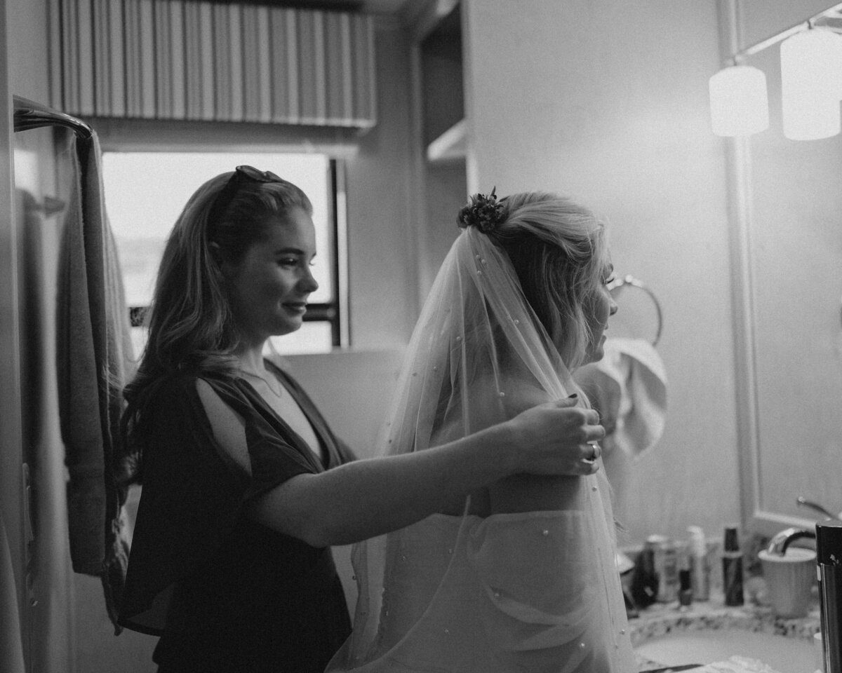 R + M _ Destination Wedding _ Lake Powell _ Utah-433