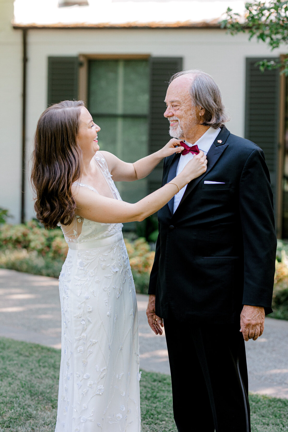 Gena & Matt's Wedding at the Dallas Arboretum | Dallas Wedding Photographer | Sami Kathryn Photography-122