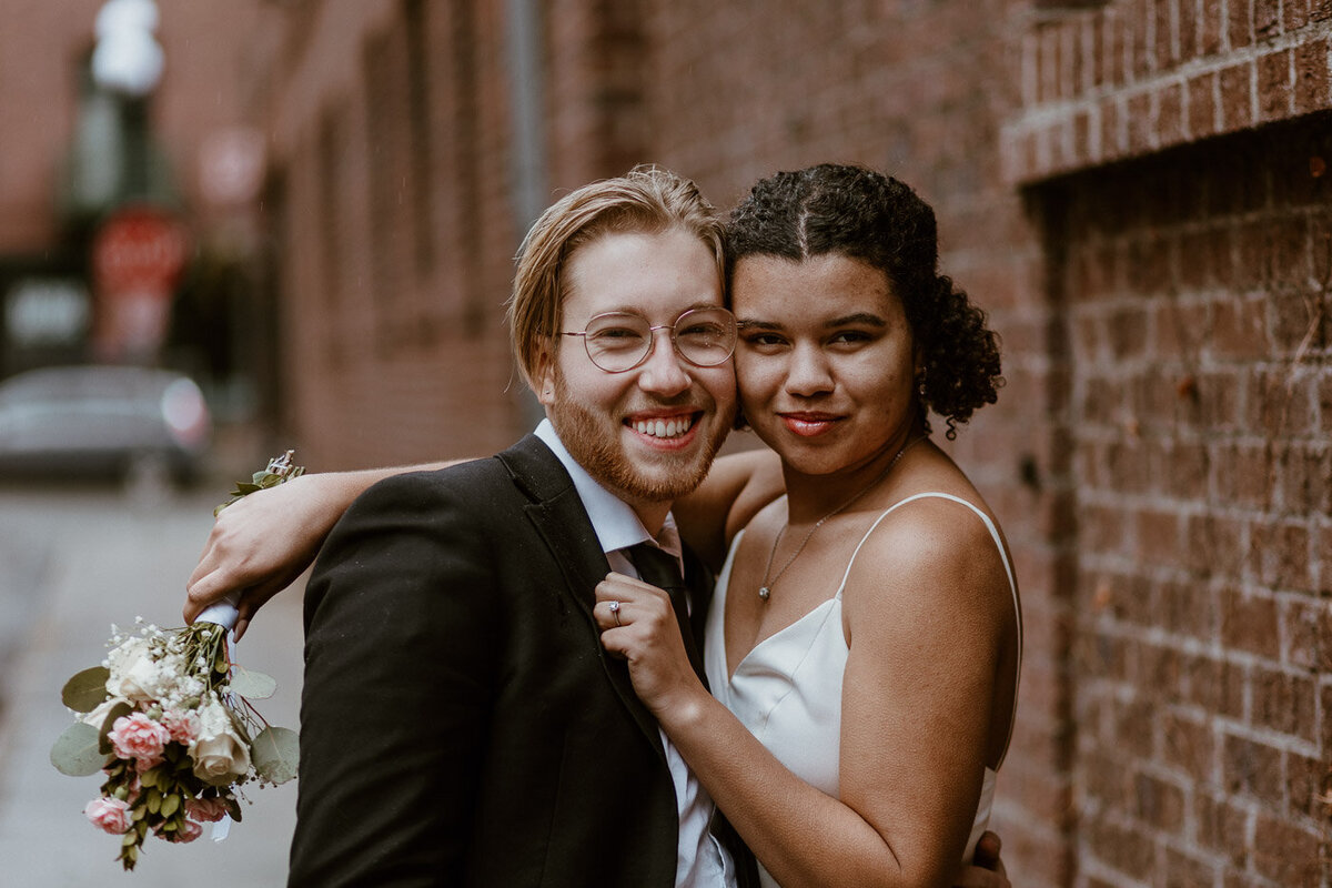 downtown-rainy-seattle-elopement-6