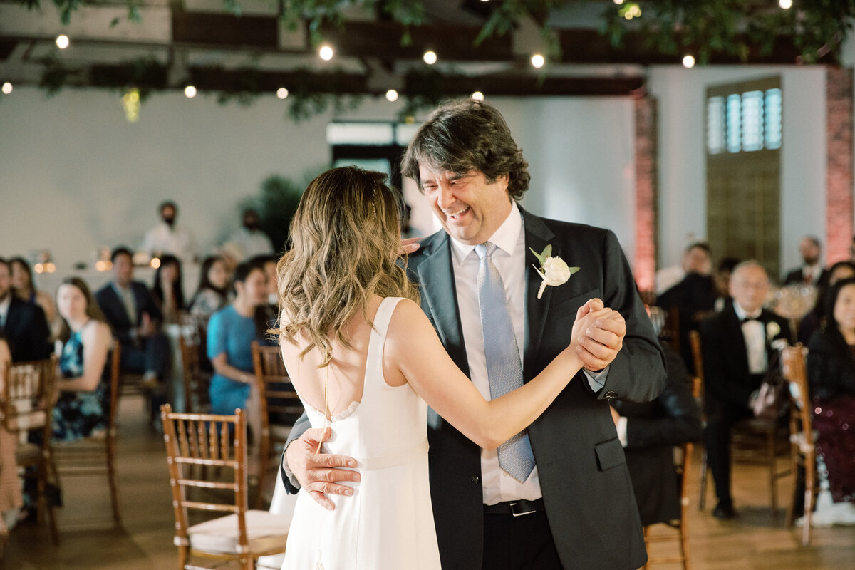 Cannon-Green-Wedding-in-charleston-photo-by-philip-casey-photography-157