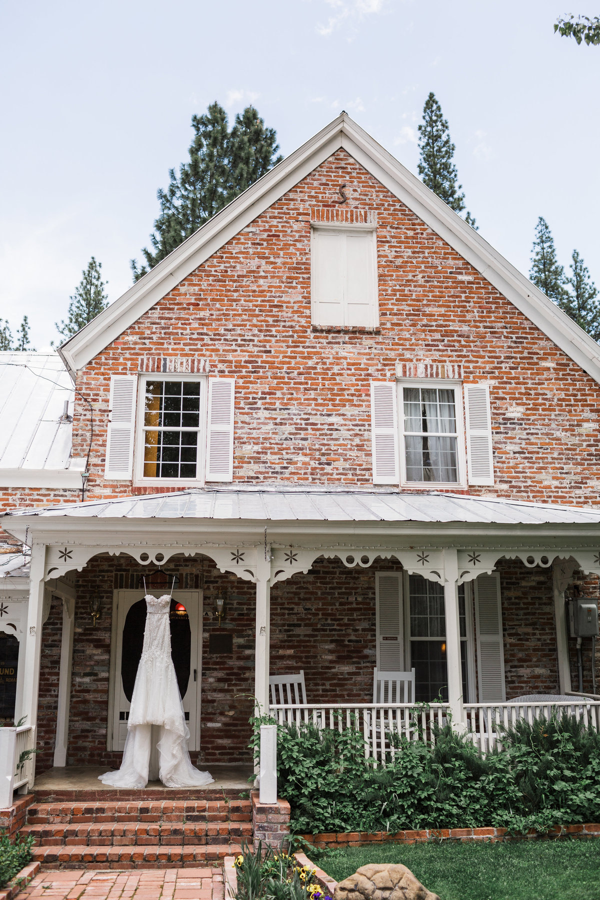 Twenty-Mile-House-Lake-Tahoe-Wedding-Photographer-2