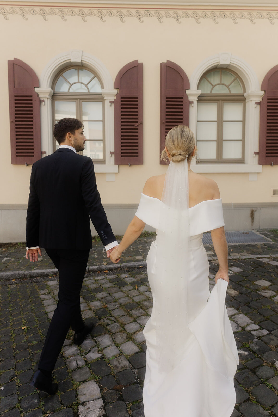 Sarah Schöb - Professional_Makeup_Artist_Schweiz_Bridal_Styling_RealbrideMartina23
