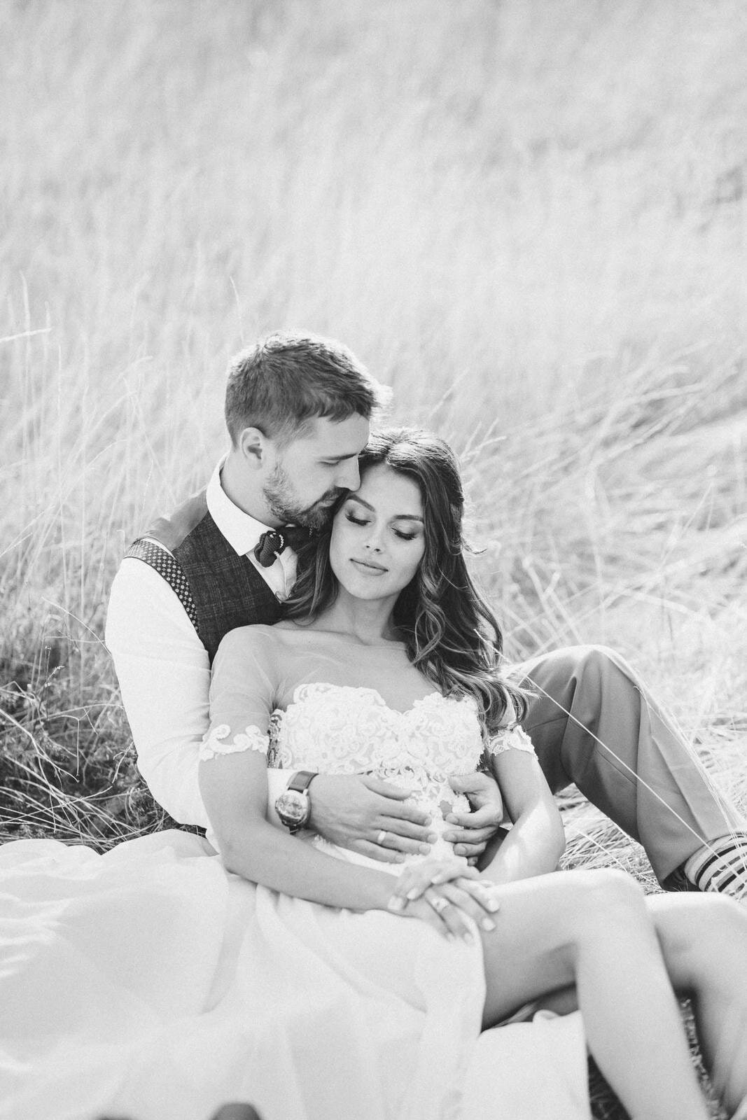 E8-Engagement-Photoshoot-In-the-mountains-with-horses-Ruslan-and-Kristina-2017-09-24-2500px-1046